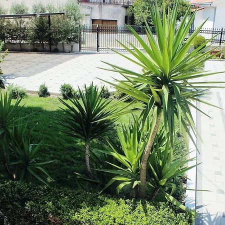 Robert Apartment Kastela